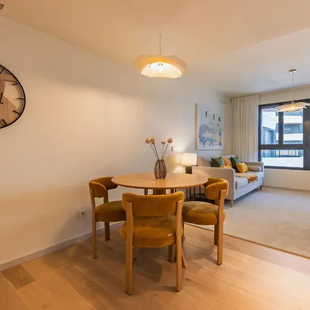 Upscale 1bdr With Pool & Parking By Lovelystay * ליסבון