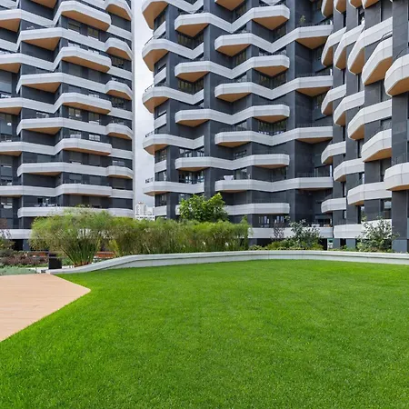 Upscale 1bdr With Pool & Parking By Lovelystay Apartamento Lisboa